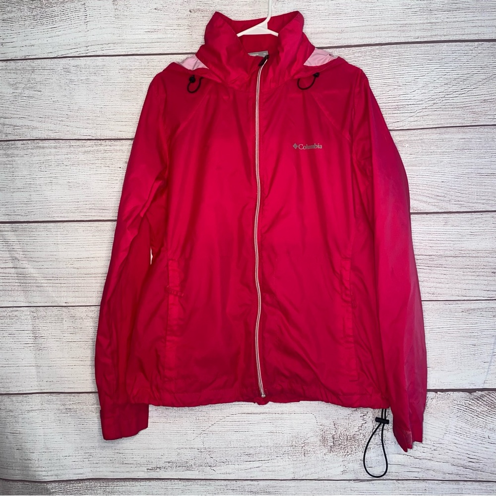 Columbia Women’s Pink Hooded Windbreaker Jacket